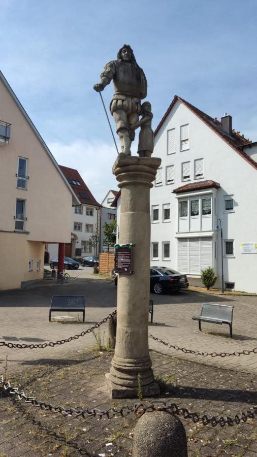 Aldingen 2 Zimmer Wohnung Aldingen (Ludwigsburg) Exterior foto